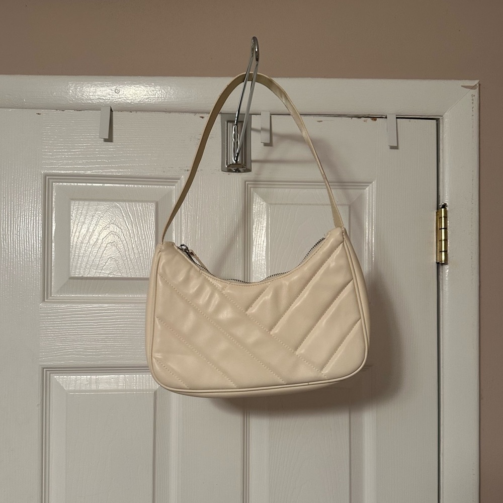 H&M puff quilted shoulder bag